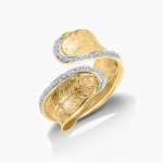 42043-open-hoop-earinngs-pearl-collection-yellow-gold 28